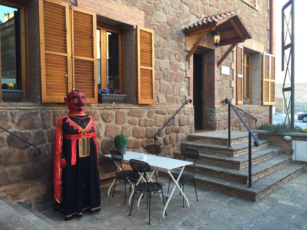 Hostal Sant Marti Puig-reig Eksteriør billede